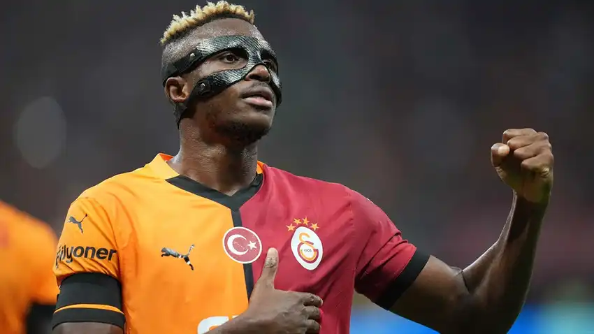 Okan Buruk'tan Osimhen açıklaması: Transferde sona doğru yaklaştık