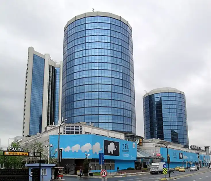 Akmerkez’e 76 milyon TL ceza