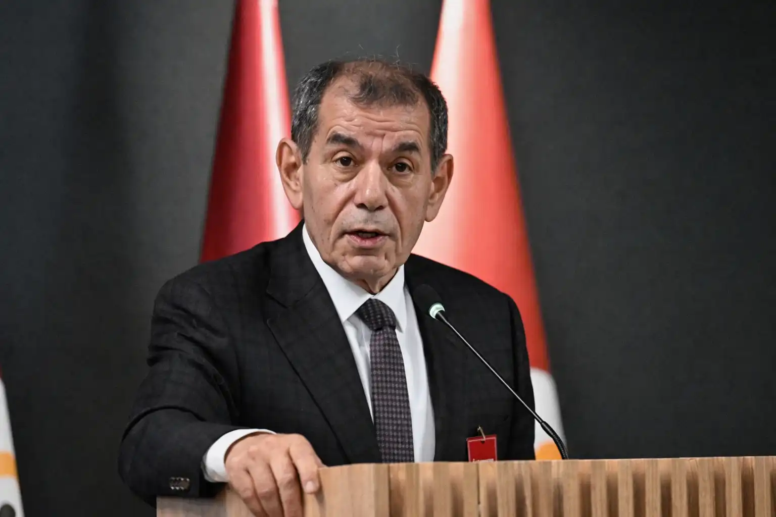 Dursun Özbek:“Galatasaray’a saldırıyorlar”