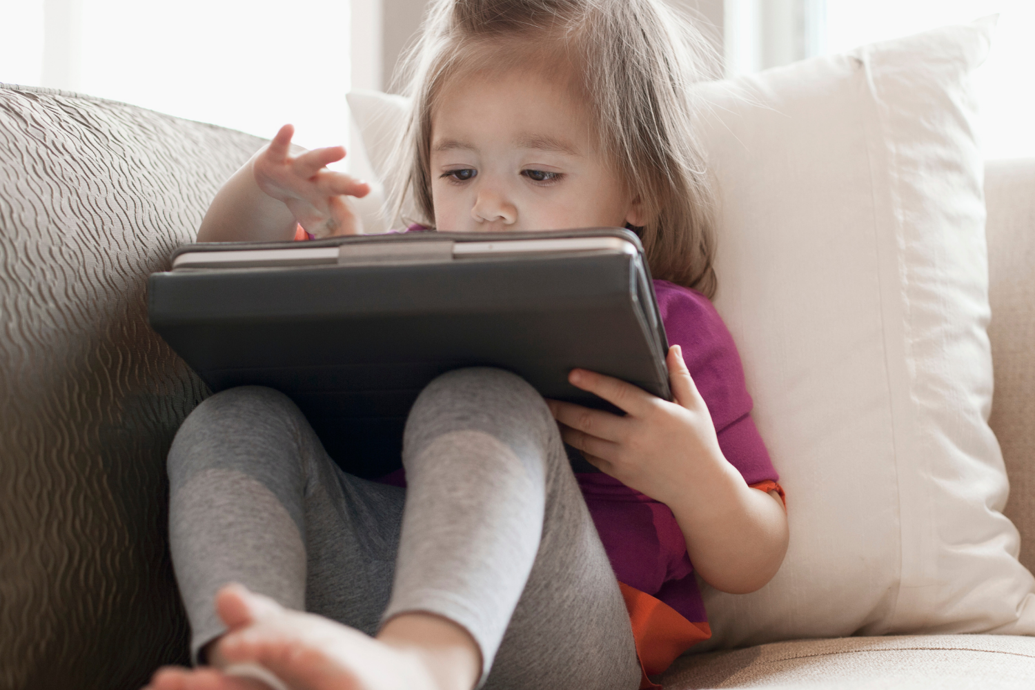 Çocuklarda ekranı azaltmanın 10 yolu