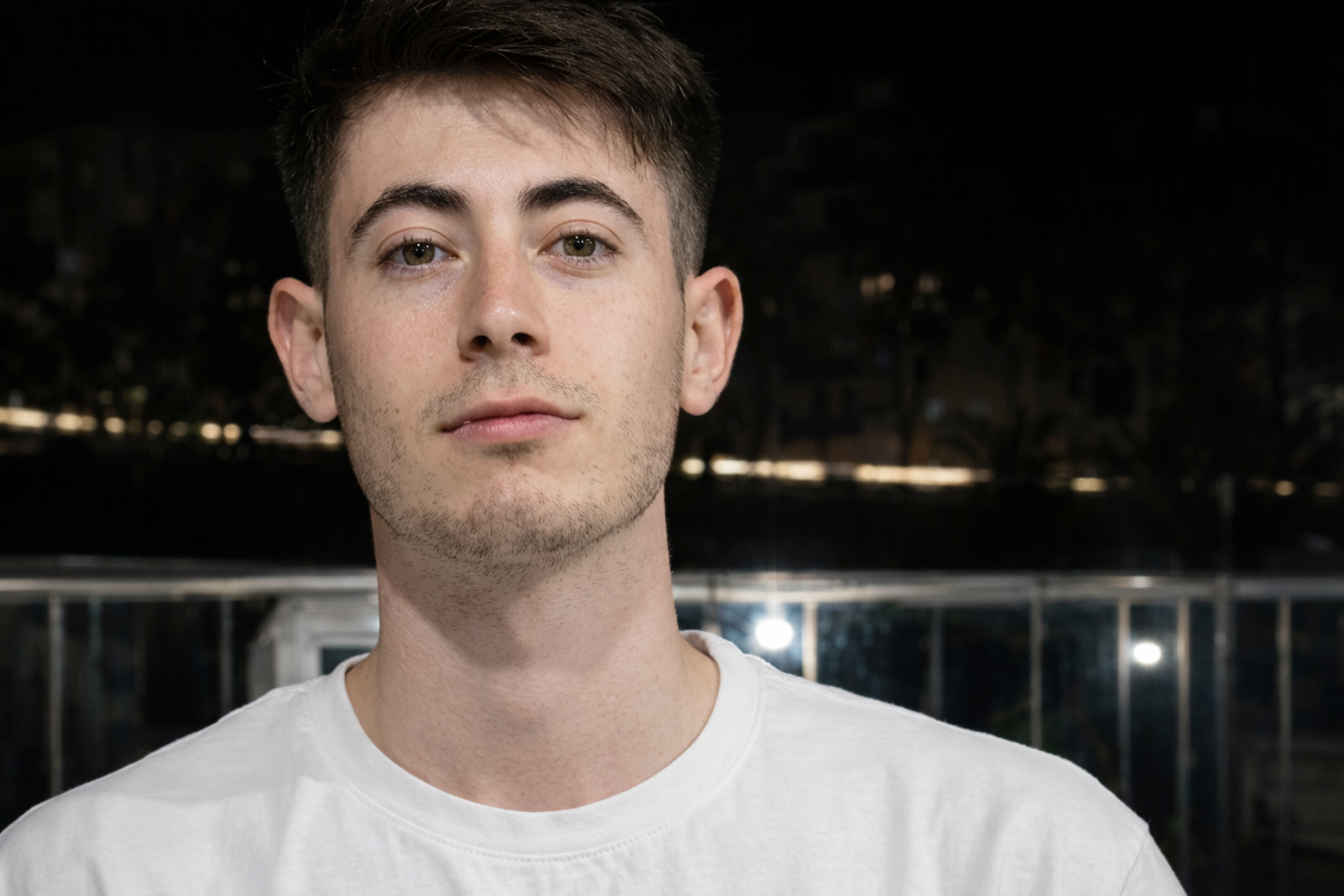 Uyara uyara saldırmış