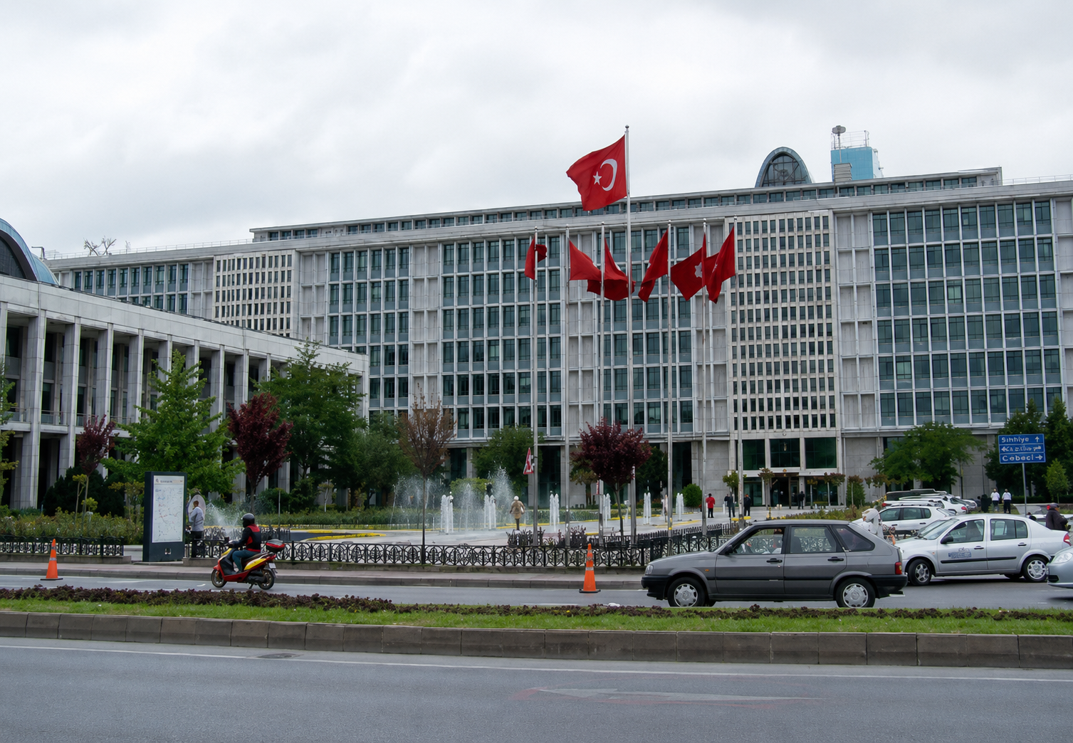 İBB soruşturmasında 29 gözaltı