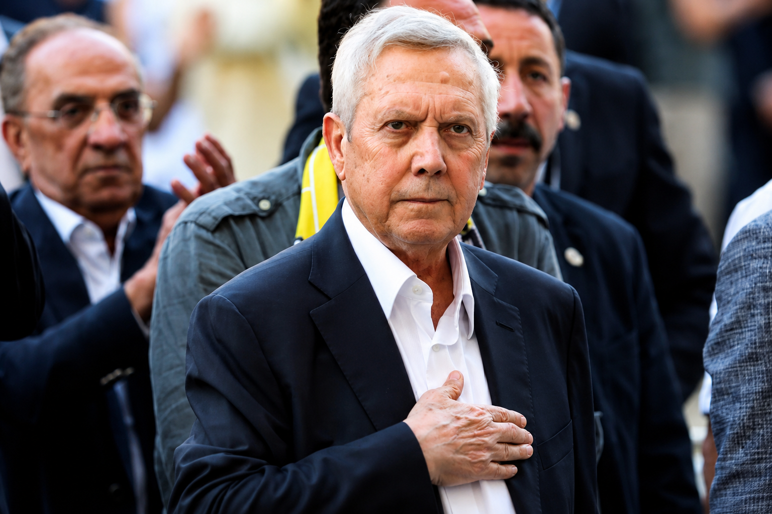 Aziz Yıldırım’dan şampiyonluk mesajı
