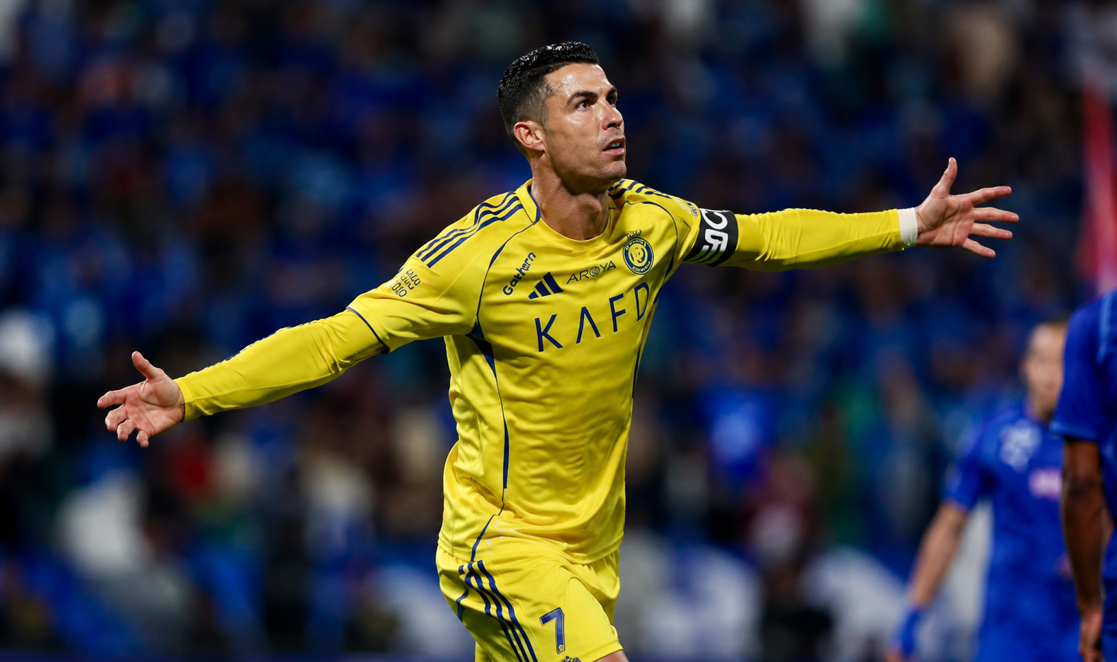 Ronaldo’dan 300 milyon dolarlık rekor
