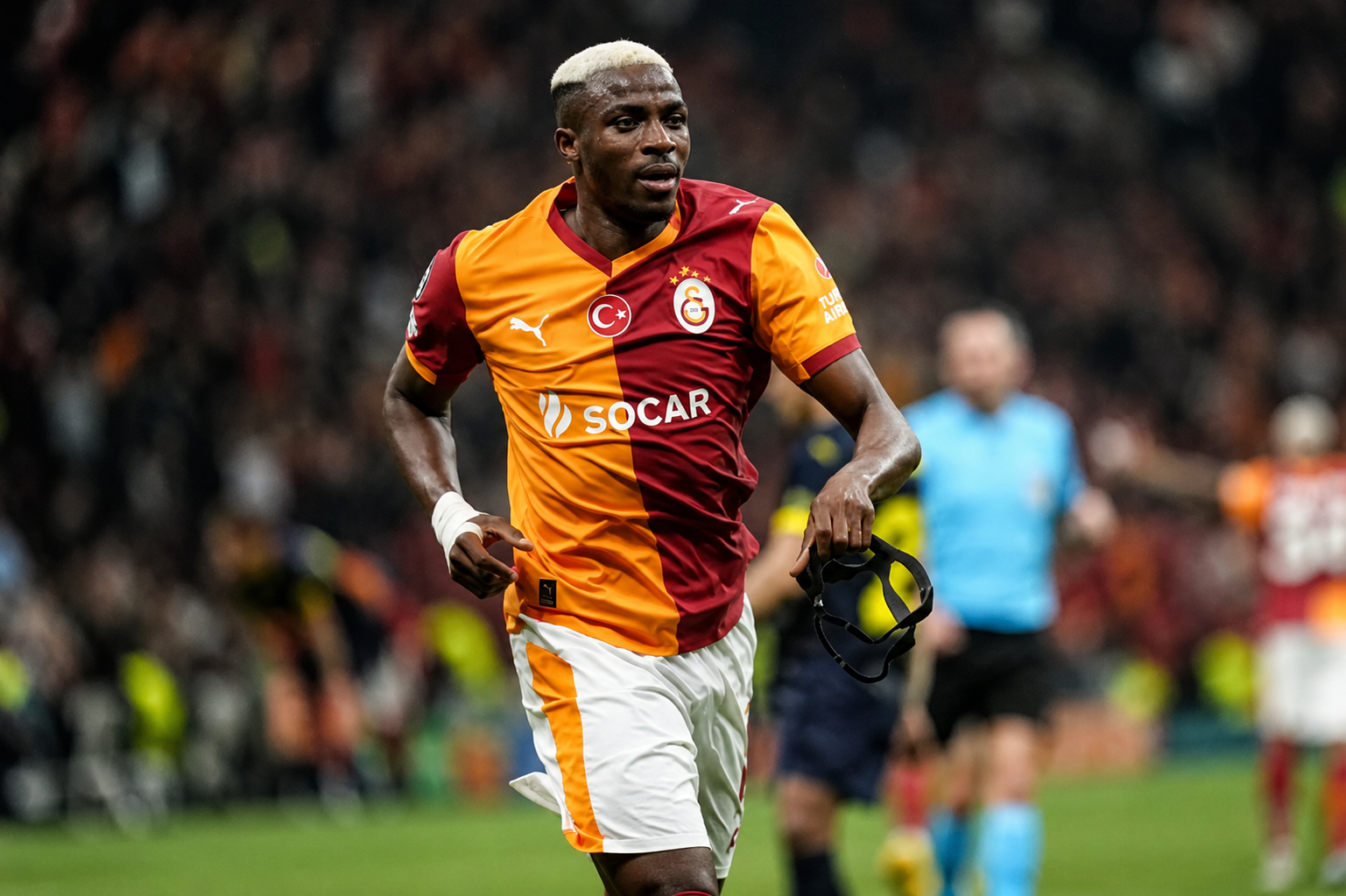 Osimhen spekülasyonlara noktayı koydu