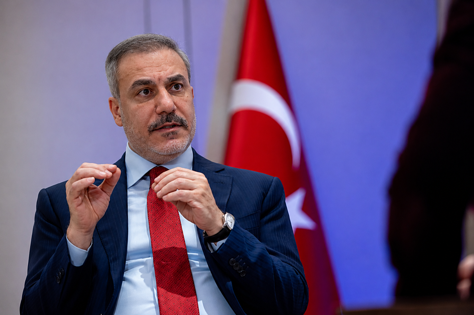 Fidan’dan  açıklama: Trump Ankara’ya gelmeyi planlıyor