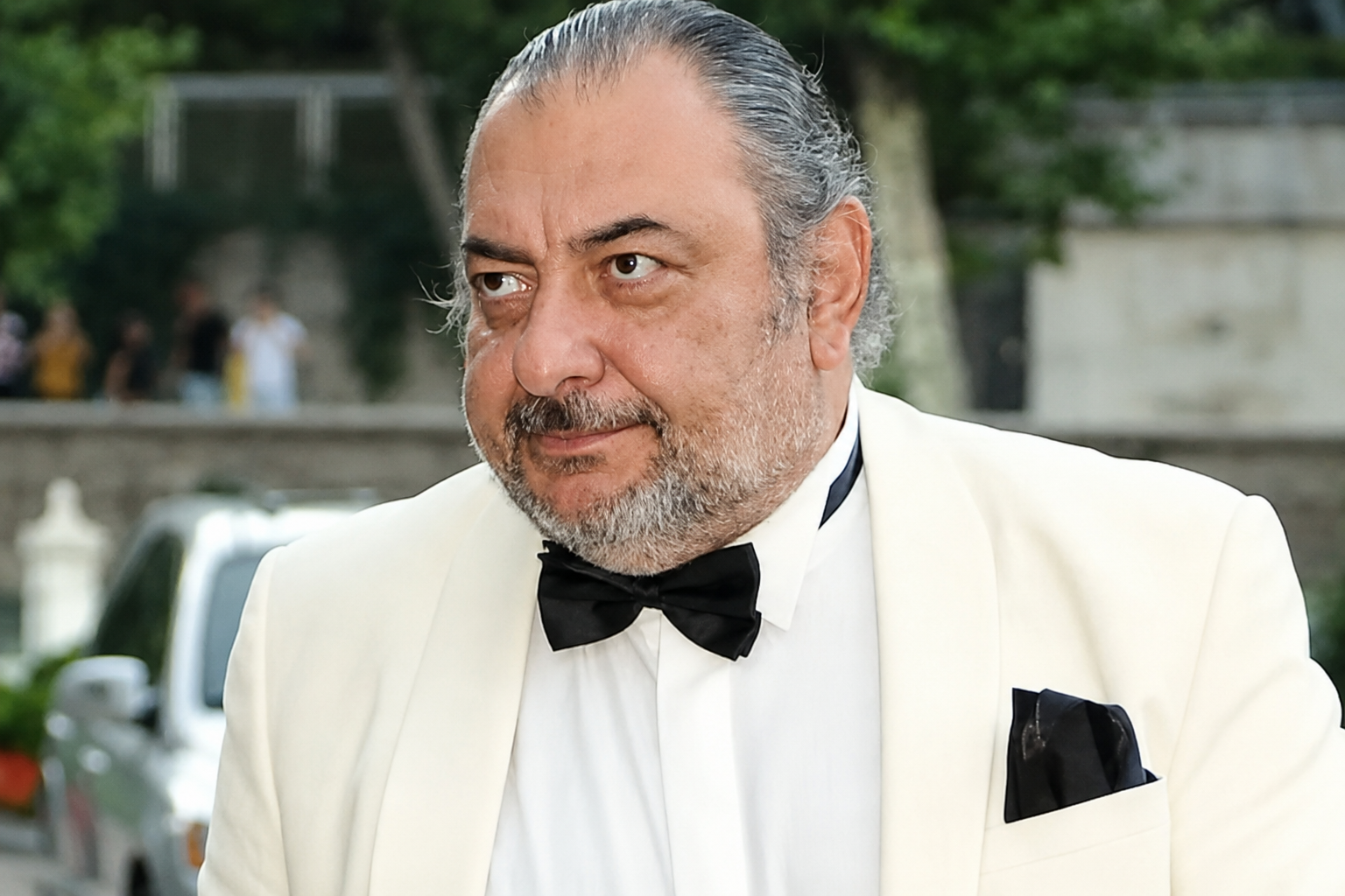 Ünlü gazeteci Reha Muhtar hayatını kaybetti