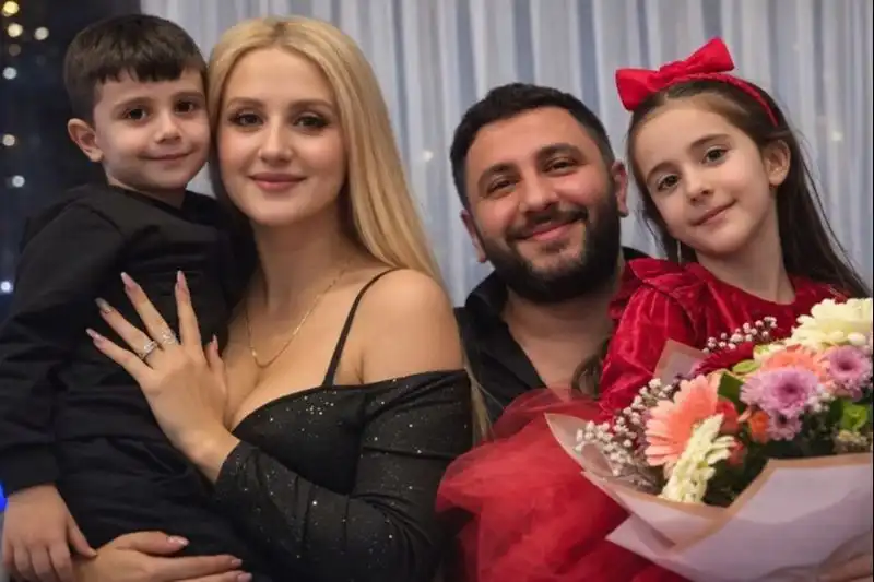 Eşi evi terk ettikten sonra iki çocuğunu öldürdü, ardından intihar etti