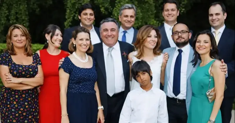 Eski damat sattı Faralyalı aldı