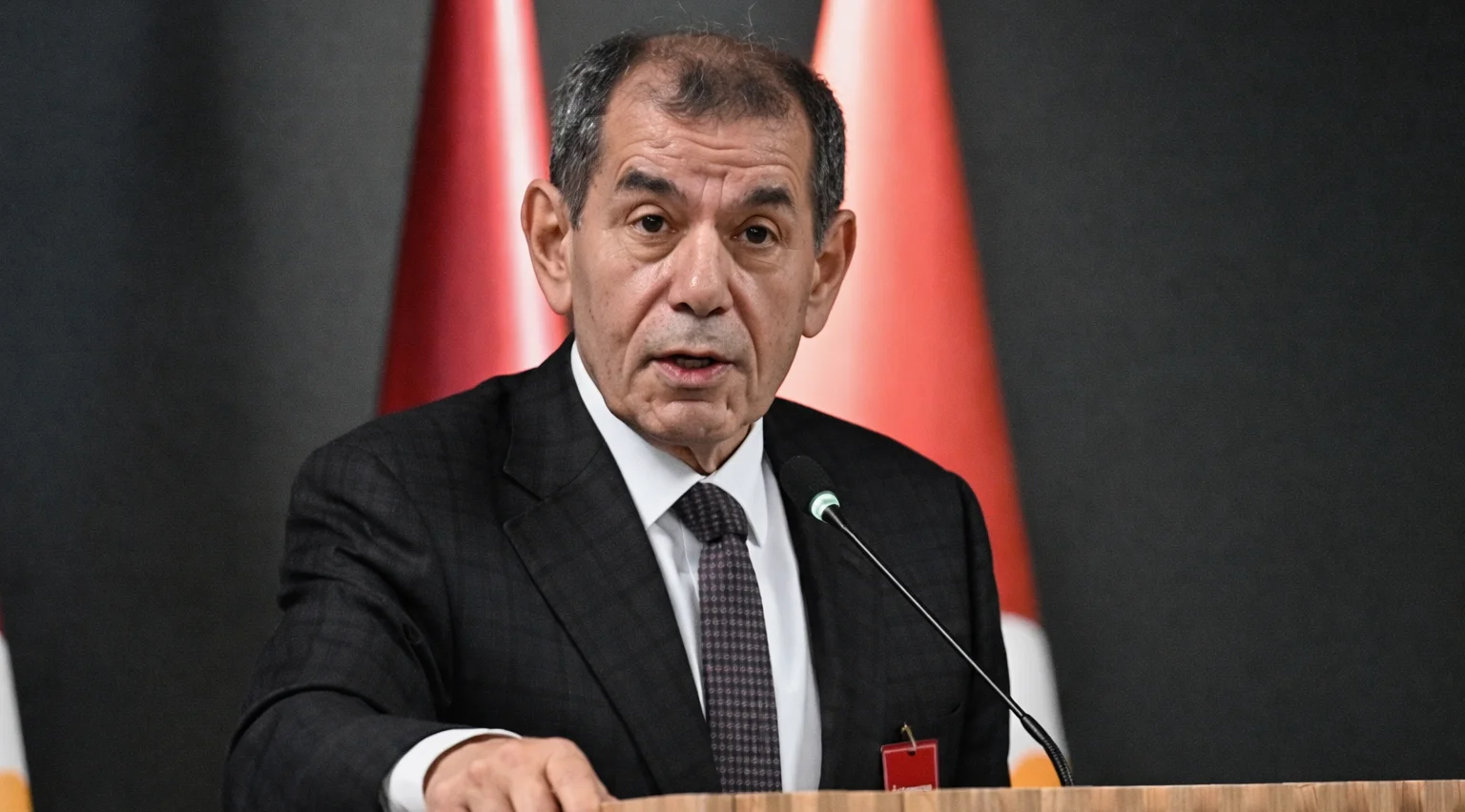 Dursun Özbek:“Galatasaray’a saldırıyorlar”