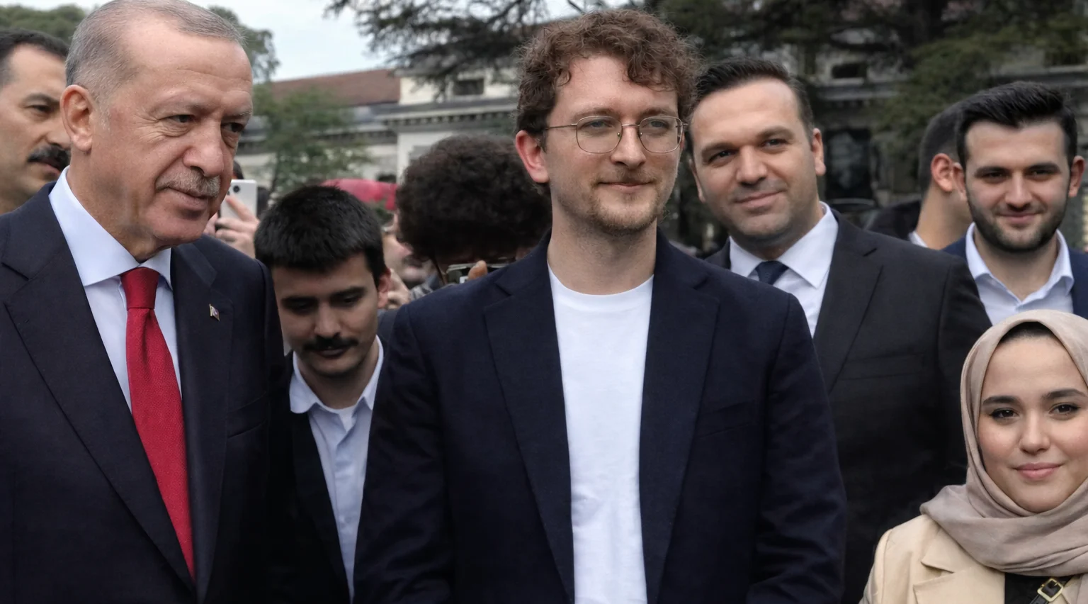 Erdoğan Boğaziçi'nde eleştirilere :,"Burada güçlü olan biziz"dedi