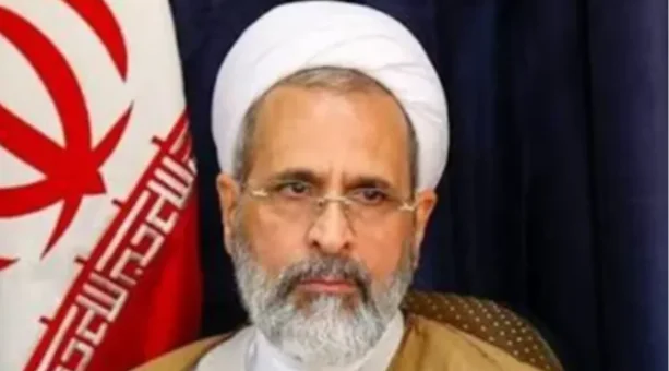 Hamaney’in yerine geçici olarak Ayetullah Ali Rıza Arafi atandı