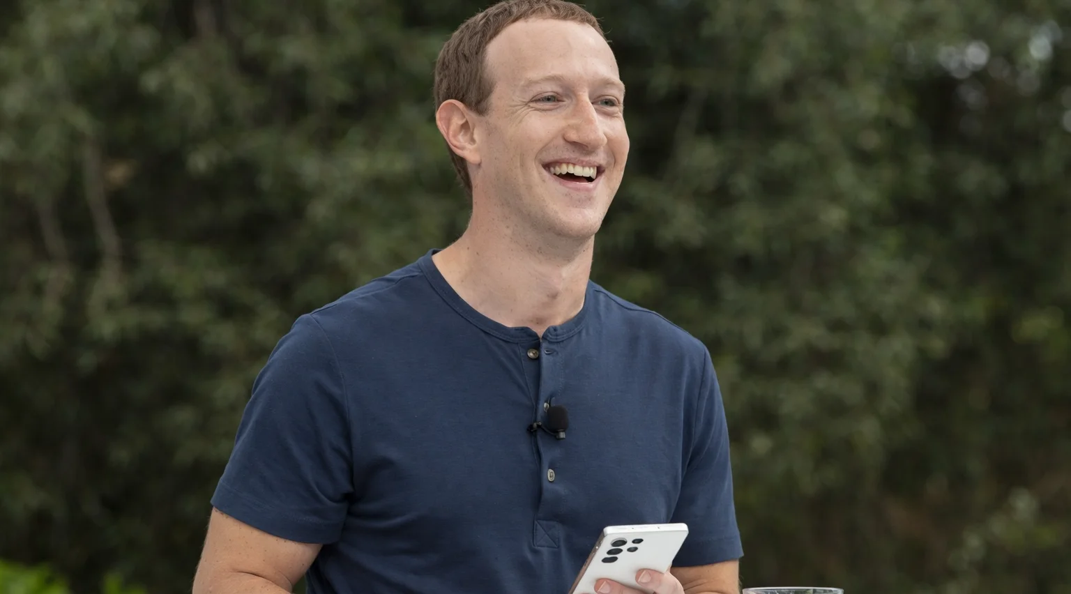 Zuckerberg kendine yapay zekâ asistanı geliştiriyor