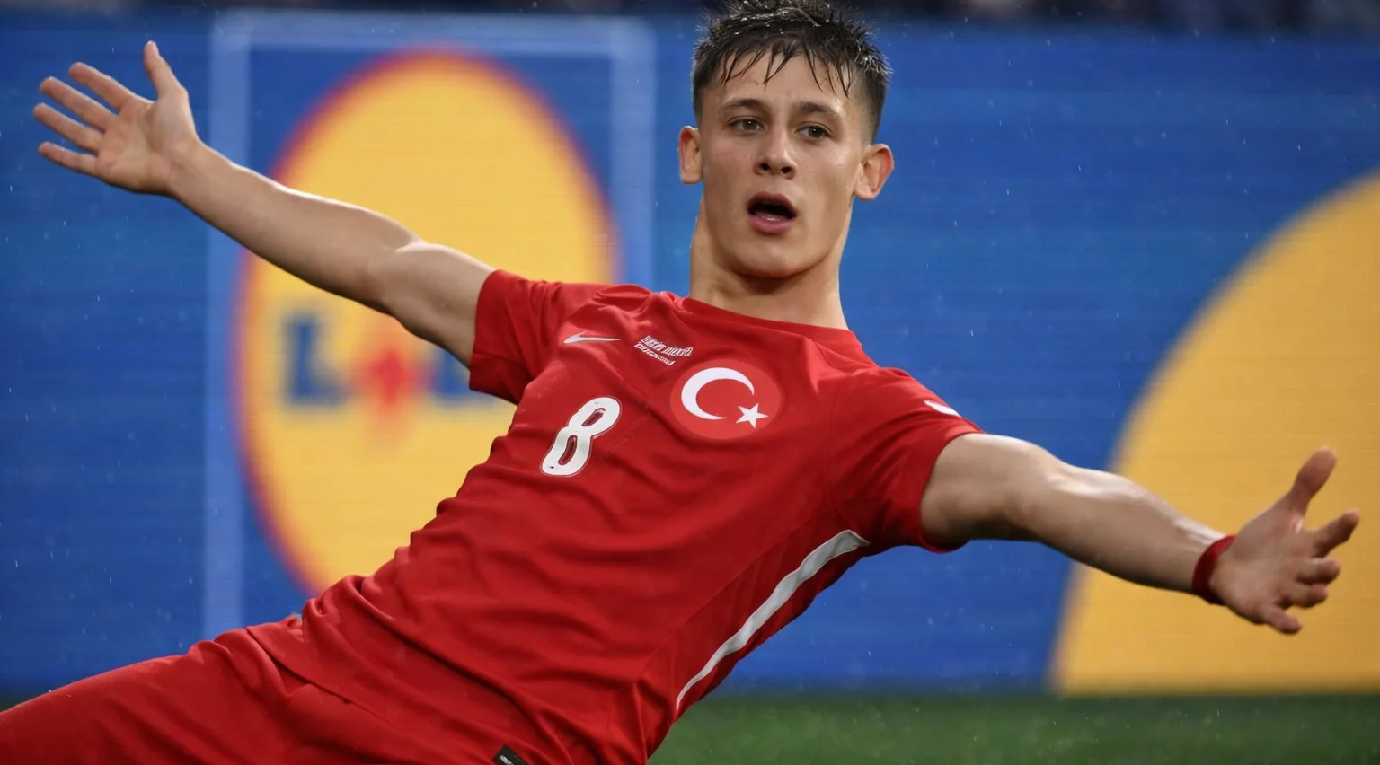 Arda Güler: Paramı ekibim yönetiyor, ben top oynuyorum