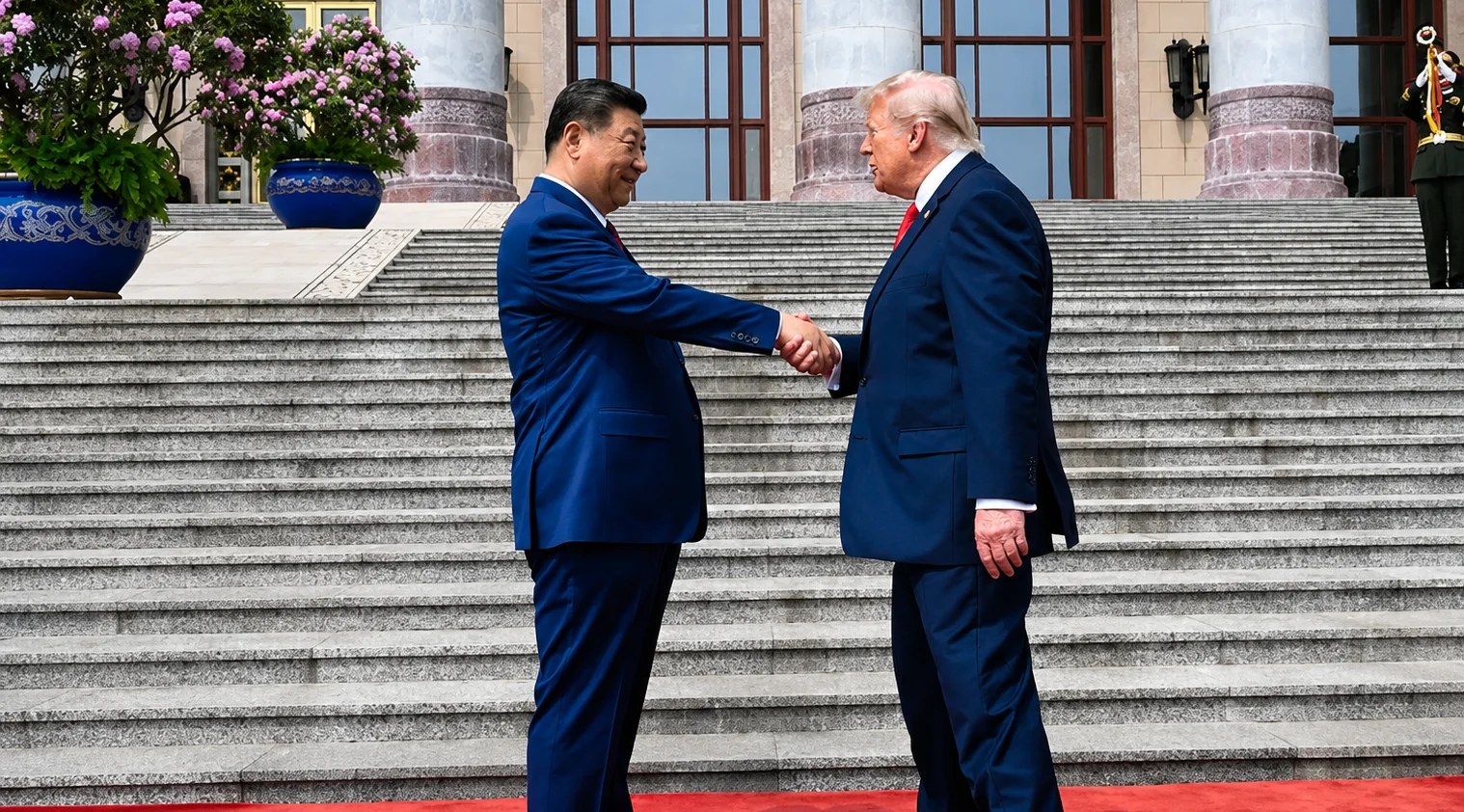 Trump’ın Çin ziyareti ticaret, Tayvan ve İran başlıklarıyla başladı