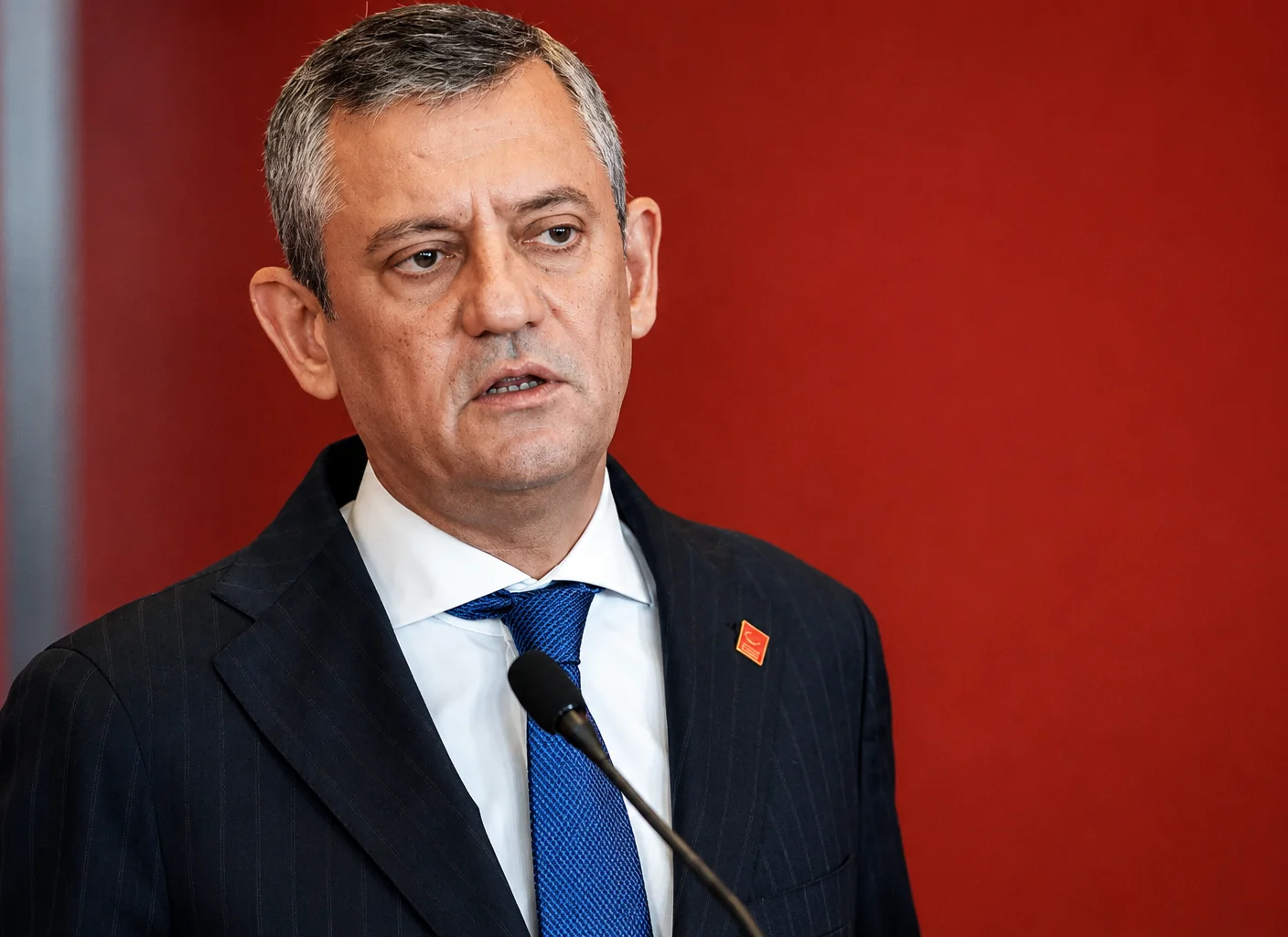 Özel’den kurultay çağrısı
