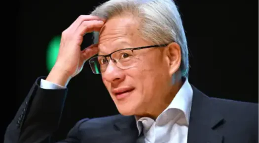 Jensen Huang: Yapay zeka işinizi değil, görevlerinizi alacak