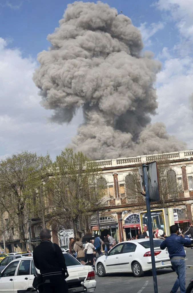 Tahran’da patlamalar, İsrail yeni dalga başlattı