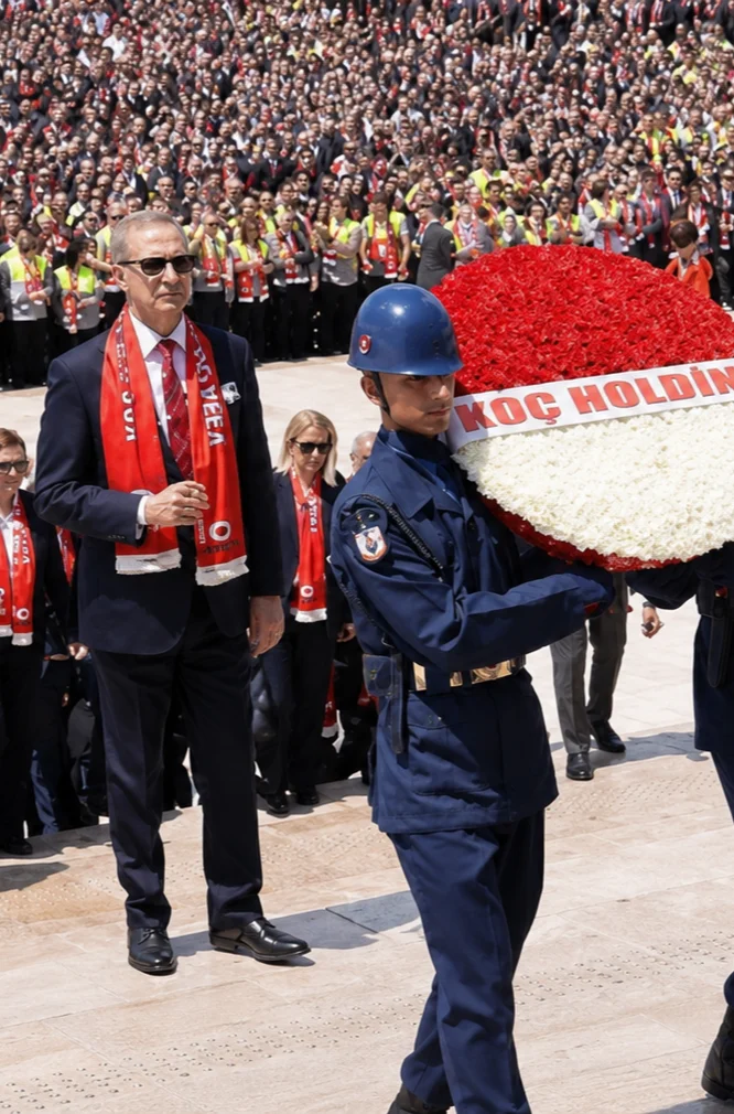 Koç Topluluğu Anıtkabir’de